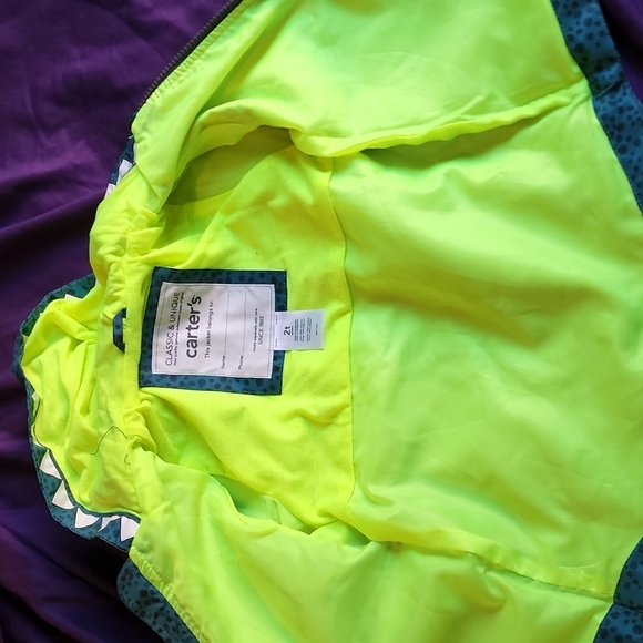 Boy's Dino rain jacket! - Picture 6 of 7